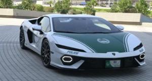 La police de Dubaï ajoute un bolide italien de 920 chevaux à sa flotte de supercars