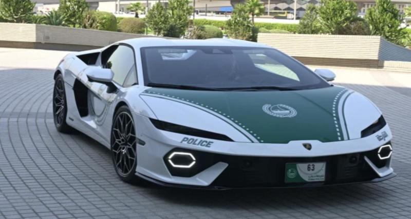 La police de Dubaï ajoute un bolide italien de 920 chevaux à sa flotte de supercars