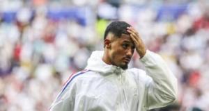 Saliba absent de la photo officielle d'Arsenal, il prend cher auprès de ses coéquipiers