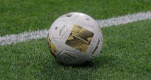 VIDEO - INSOLITE : l'incroyable penalty tiré durant un match de Coupe des Caraïbes