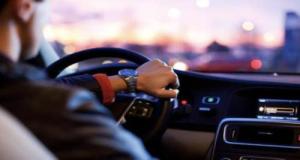 Ivre, il tente d’échapper aux gendarmes en fuyant à bord d’une voiture sans permis