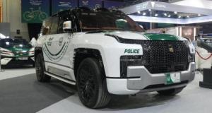 Ce SUV électrique de 1 200 chevaux capable de flotter devient une voiture de police