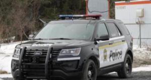 Flashé en grand excès de vitesse à 200 km/h, il reçoit près de 2 000 dollars d’amende