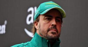 Grand Prix des Etats-Unis : en colère, Fernando Alonso s'en prend au niveau des pilotes du fond de grille après son accrochage avec Albon