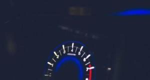 Il pulvérise la limite à 200 km/h en pleine nuit, sa BMW part directement à la fourrière