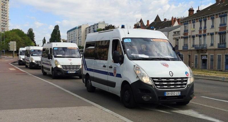 Les fourgons des CRS pas assez fiables, l'AdBlue pointé du doigt