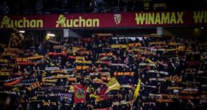 Lille - Lens : les supporters lensois présents en masse à l'entraînement malgré l'interdiction de déplacement prononcée par le club