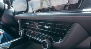 À 15 ans, il emprunte la voiture familiale pour une virée nocturne et finit dans un fossé