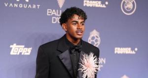 Barça : une mauvaise réaction après le Ballon d'Or de Lamine Yamal ? Flick répond cash