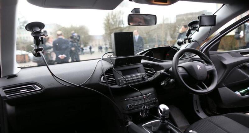 Il achète une voiture d’occasion et découvre 546 euros d’options imposées : que dit la loi ?