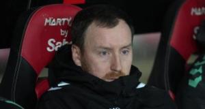 "Il y a de la colère" : après la déroute de Saint-Étienne à Guingamp, Ian Cathro tape du poing sur la table