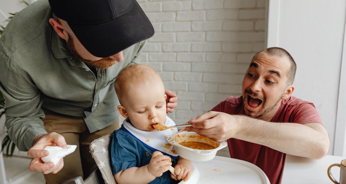 Loi sur l’adoption : vers un assouplissement des critères