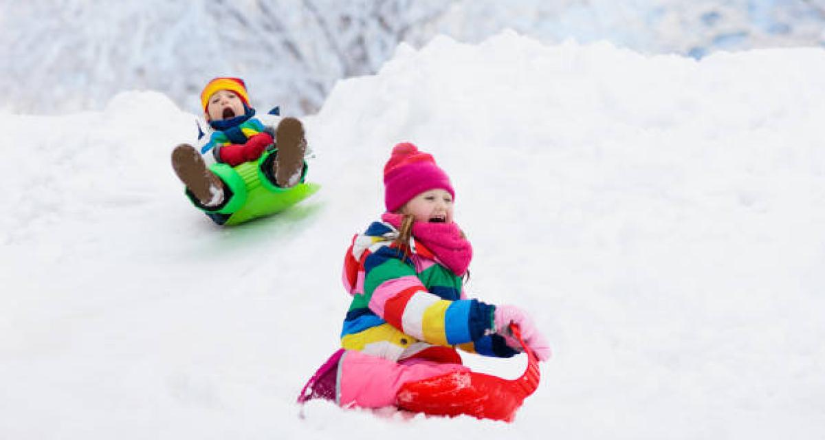 Ski : combien ça coûte d’habiller nos enfants avec du neuf versus de l’occasion ? 