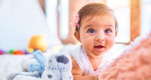 L'importance des jouets sensoriels dans le développement des sens chez les nouveaux-nés