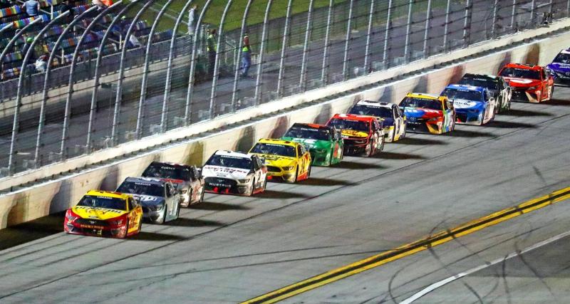  - Nascar - Un crash spectaculaire qui fait froid dans le dos