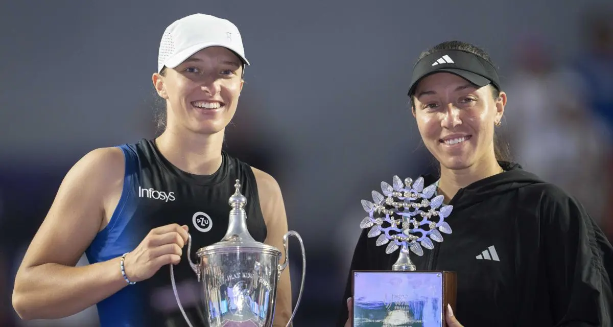 WTA Finals : la très bonne blague de Jessica Pegula après avoir été giflée par Iga Swiatek en finale 