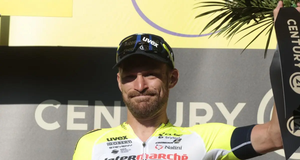 Clasica de Almeria : un Français auteur d'un geste tout simplement magnifique en fin de course envers un autre coureur