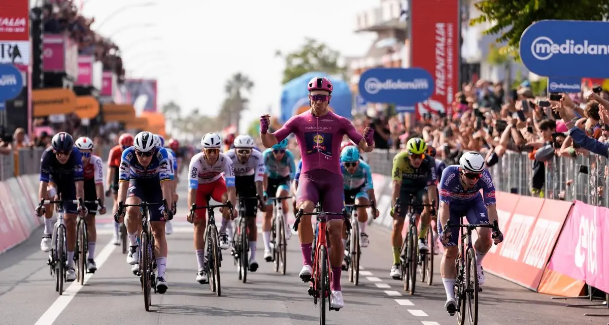 Jonathan Milan s'impose pour la 11e étape du Giro
