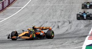 GP d’Autriche : Russell profite de l’accrochage entre Norris et Verstappen pour l’emporter ! 