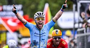 Tour de France : Mark Cavendish assure que sa formation a tout fait pour qu’il remporte une dernière étape