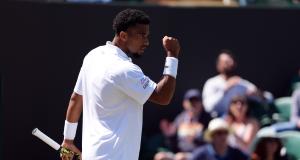 Wimbledon : Arthur Fils signe l’une des plus grosses victoires de sa carrière