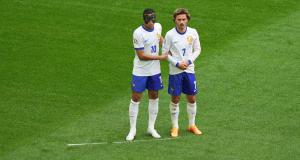 Equipe de France : Kylian Mbappé prend la défense d’Antoine Griezmann, vivement critiqué pendant cet Euro