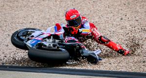 VIDEO – MotoGP : la chute impressionnante de Marc Marquez lors des essais libres