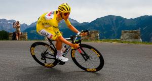 Tour de France : le maillot jaune a réagi après sa victoire sur cette 19ème étape