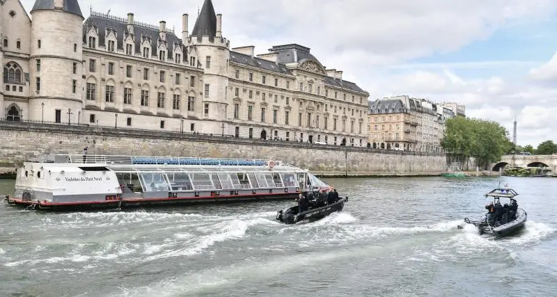  - JO 2024 : la cérémonie menacée par l’attaque sur la SNCF et le temps ? Attal fait le point