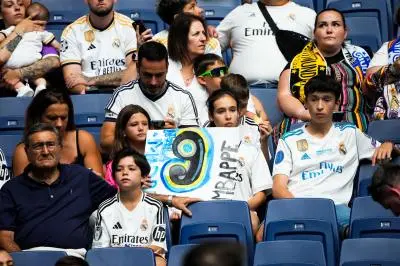 Diaporama – Real Madrid : la présentation de Mbappé à ses nouveaux supporters !