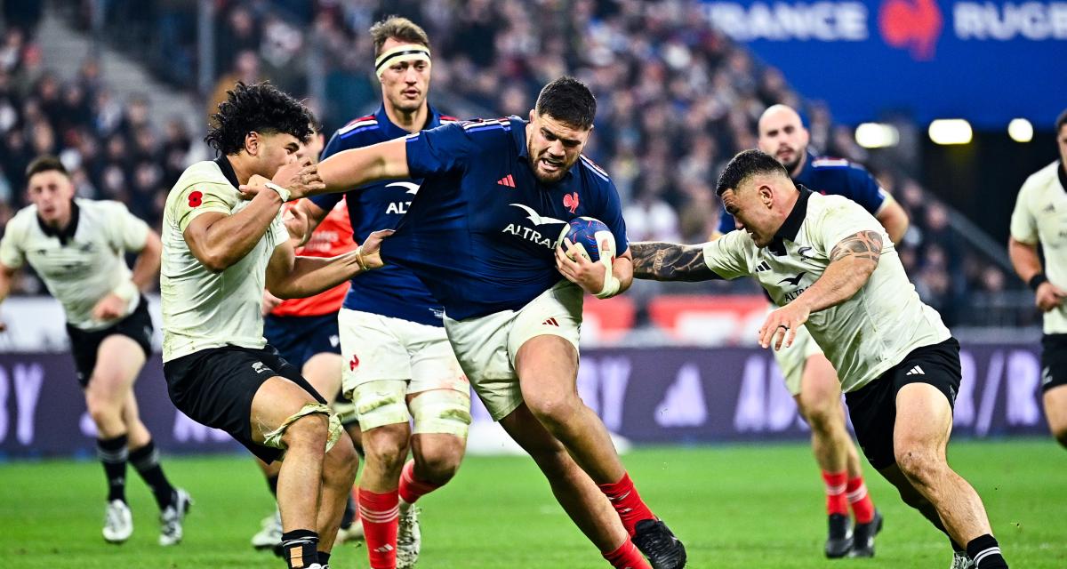 https://static.wui.fr/29/2024/11/photo_article/74454/34187/1200-L-xv-de-france-une-star-du-stade-toulousain-veut-changer-son-jeu-pour-surprendre.jpg