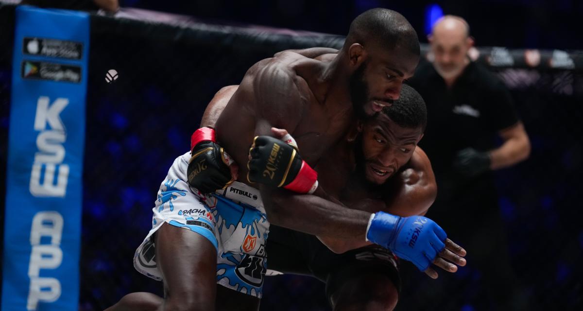 https://static.wui.fr/29/2024/12/photo_article/76627/35271/1200-L-video-ksw-parnasse-remporte-le-choc-face-varela-et-conserve-sa-ceinture.jpg