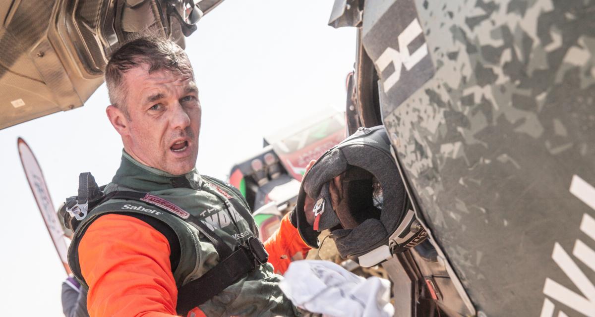 https://static.wui.fr/29/2025/01/photo_article/77691/35802/1200-L-dakar-terrible-pour-sbastien-loeb-le-franais-part-en-tonneaux-sa-voiture-fortement-endommage.jpg