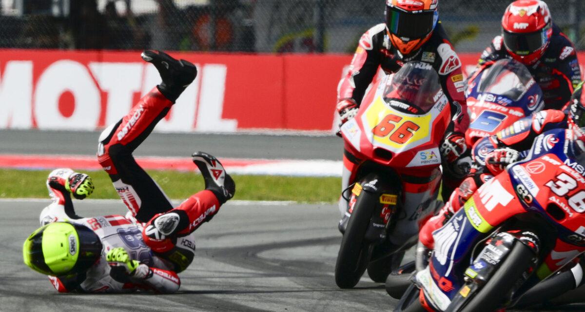GP Moto3 Pays-Bas : Terrible chute à Assen, Luca Lunetta blessé lors d’un carambolage