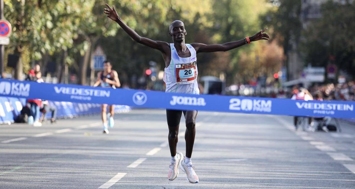 L'arrivée du Kenyan Elvis Chebor Tabarach, vainqueur de l'épreuve