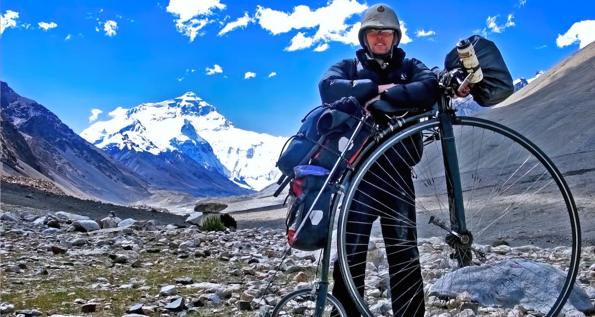 Joff Summerfield pendant son tour du monde au Népal