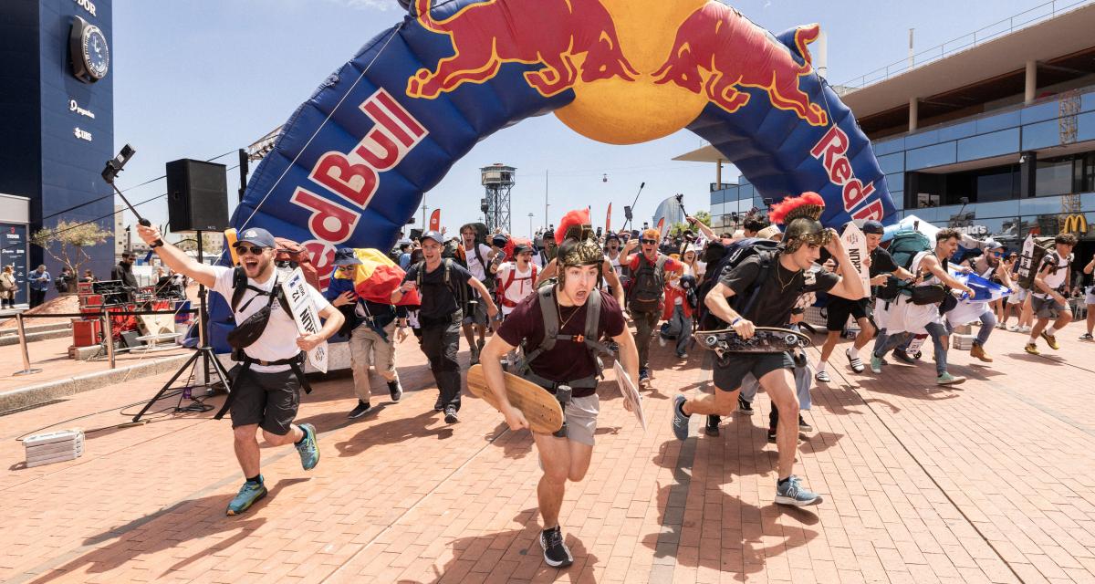 Les participants au départ du Red Bull Can You Make It à Barcelone
