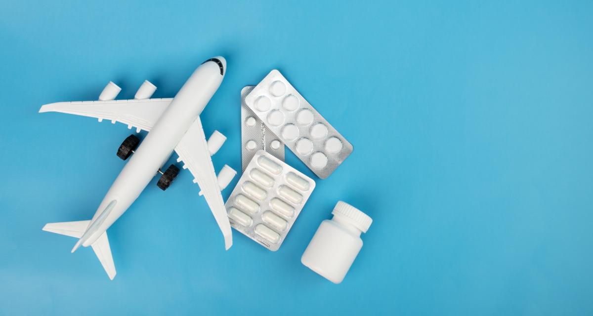 Pouvez-vous emporter sans problème vos médicaments à bord d’un avion ? 