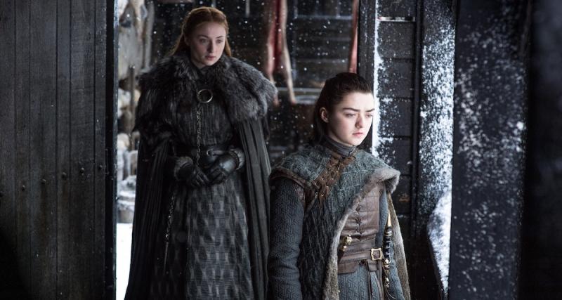 Game of Thrones S7E6 : Jon Snow a une sacrée bonne étoile ! - Partie de Poker menteur entre Arya et Sansa