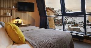 Pour les puristes : Pépé Gust’ et la Casa Gust’, à Pralognan-la-Vanoise - Vue panoramique à tous les étages : Hôtel Mil8**** à Avoriaz