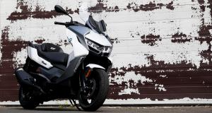 Virée à Marseille, à travers l'objectif de #Marseillerebelle - Essai BMW C 400 GT : le plus urbain des maxi-scooters