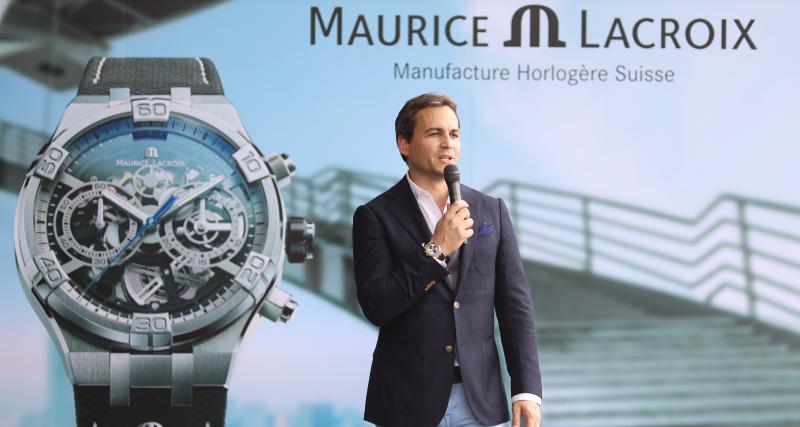 Les belles complications abordables de Maurice Lacroix sont uniques - La Square Wheel et son étonnant engrenage à roue carrée. La Masterpiece Embrace propose un calendrier rétrograde et un affichage de la petite seconde au moyen de deux cœurs. 