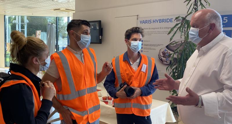 A LA RENCONTRE DU DIRECTEUR DE L'USINE