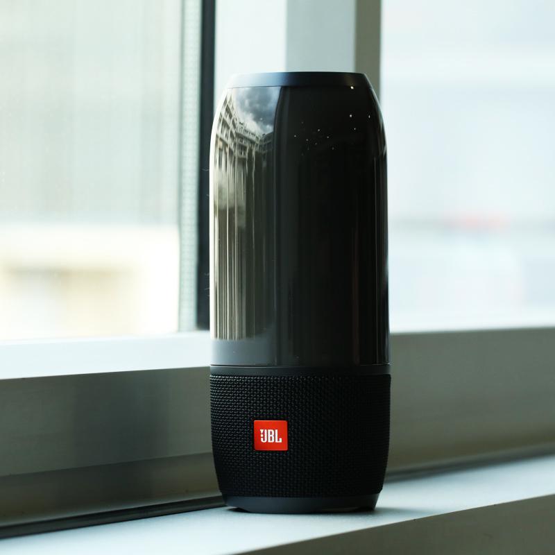 Cabasse Swell vs JBL Pulse 3 : notre comparatif des enceintes bluetooth - JBL Pulse 3