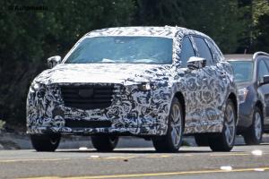 Spyshots Mazda CX-9 (août 2015)