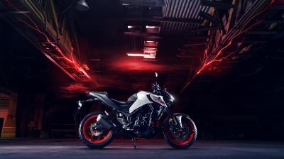Yamaha MT-03 2020 | Hyper Naked au look Transformers !