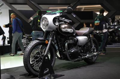 Kawasaki W800 | le roadster à l'ancienne 100% rétro à l'EICMA 2019