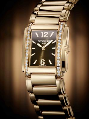 Patek Philippe Twenty-4 4910/1201R-001