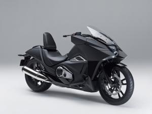 Surprise Honda pour l’été : la NM4 Vultus