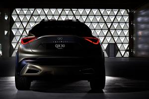 Infiniti QX30 2015 (officiel)